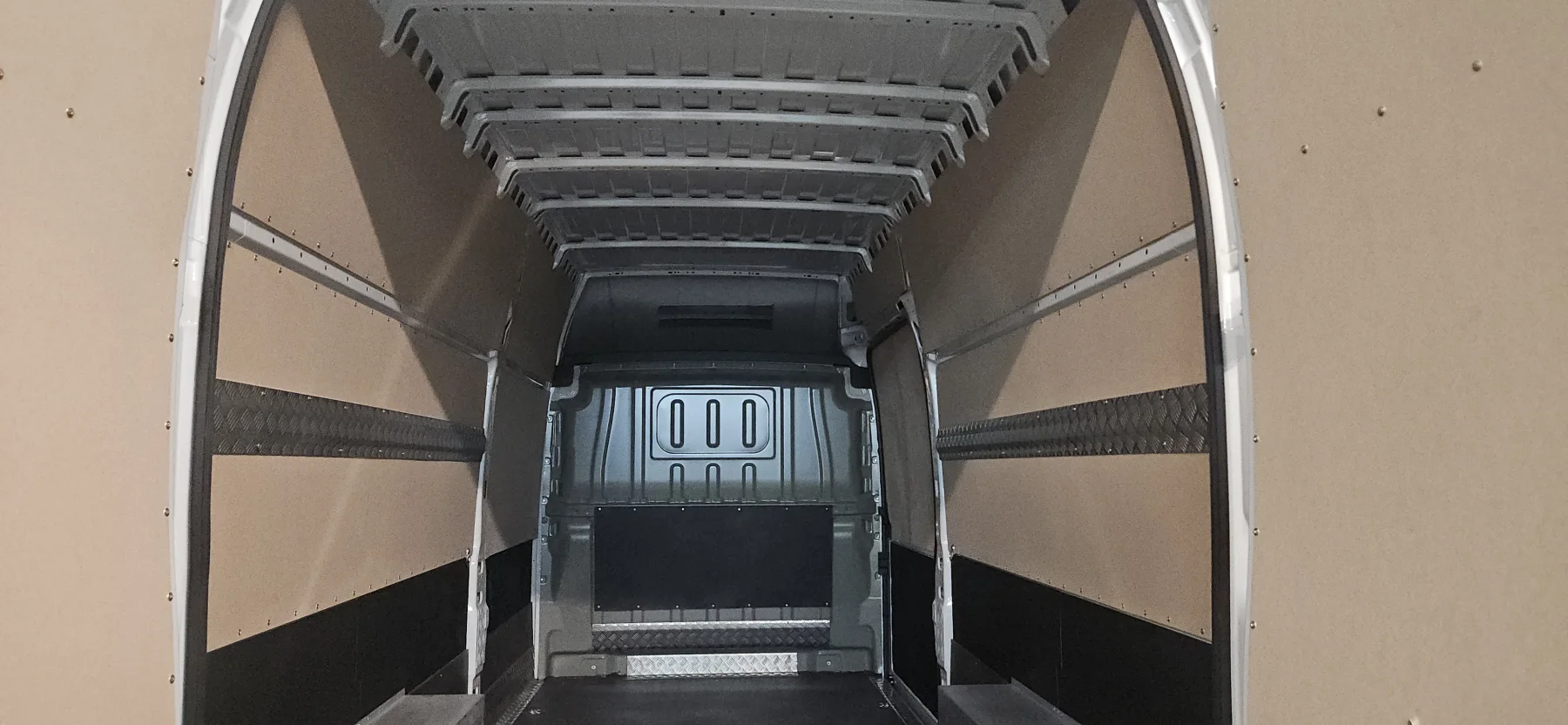 Opel Movano MAXI 17m3 2026. god. — fotografija 5