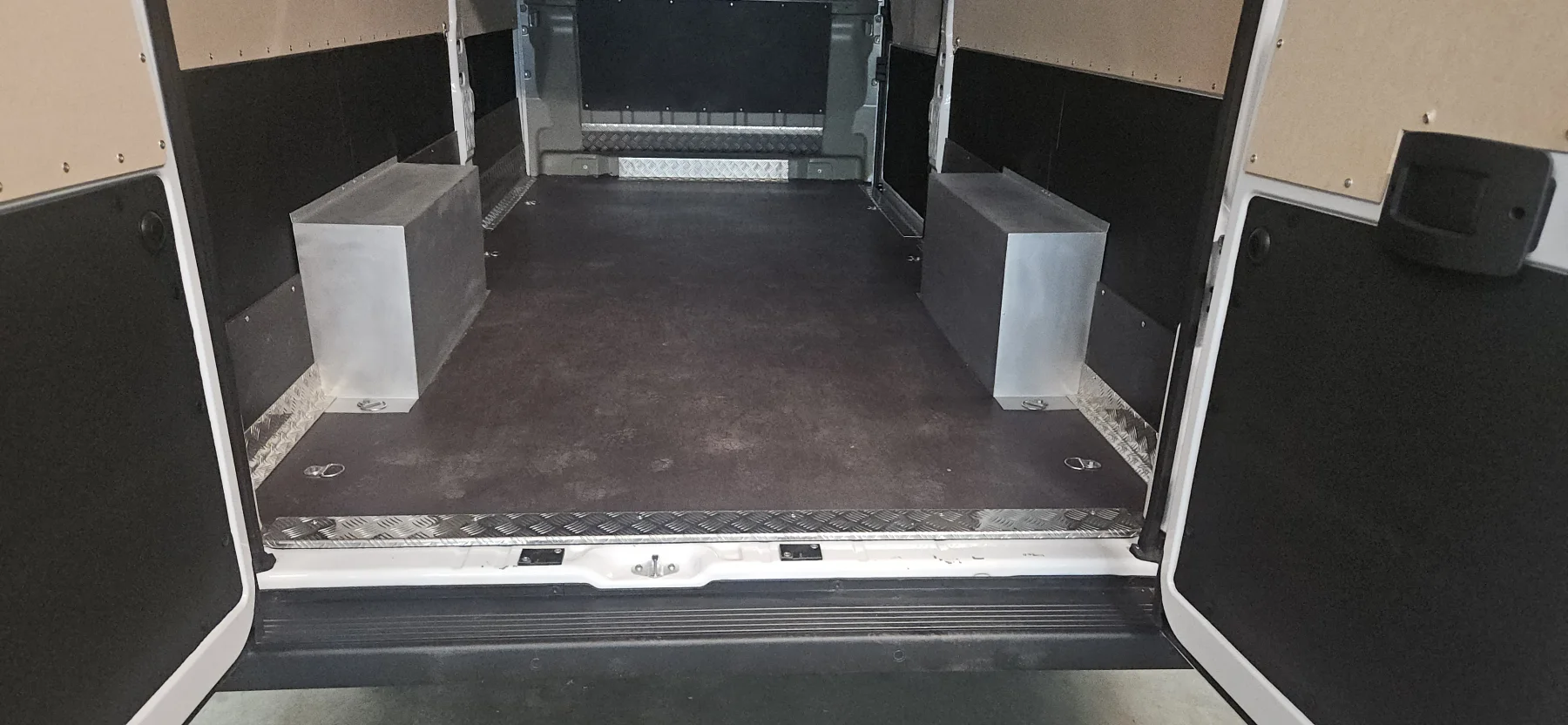 Opel Movano MAXI 17m3 2026. god. — fotografija 4